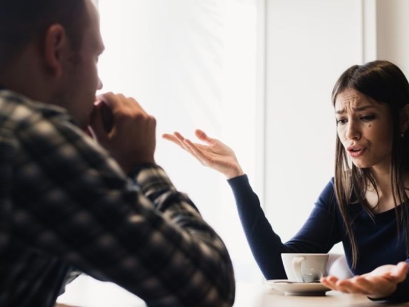 dấu hiệu chồng thích người khác